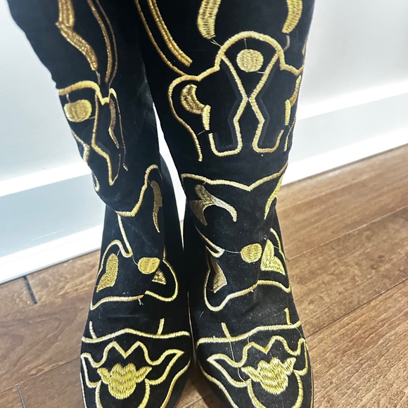 Over the knee boots - Picture 4 of 8